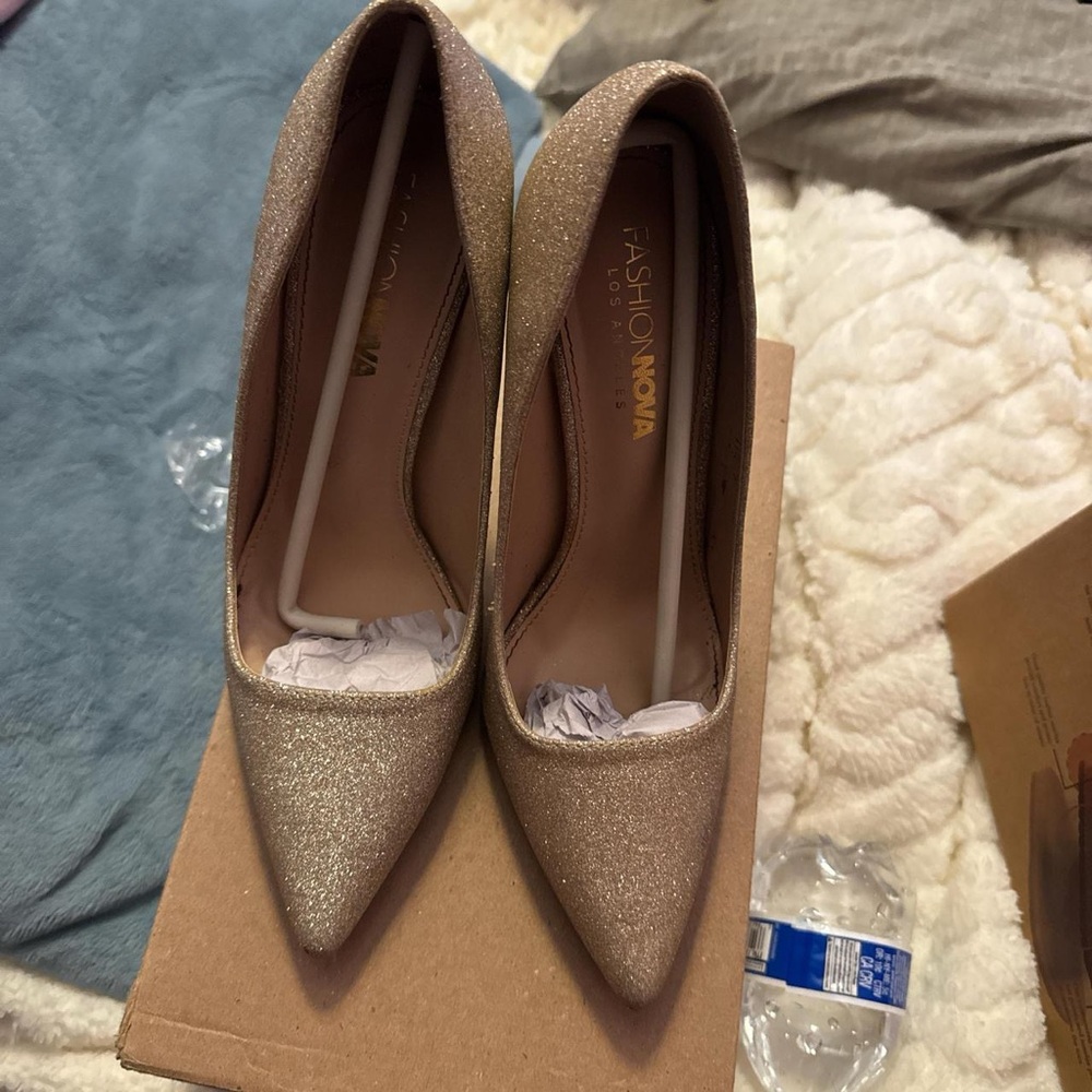 Steve Madden Glittering Gold Heels - Picture 2 of 2